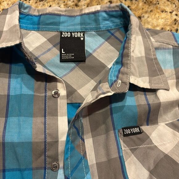 Zoo York Plaid Casual Button-Down - Picture 2 of 9